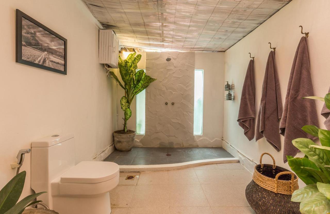 Eco Bamboo Bungalow 4 Βίλα Canggu Εξωτερικό φωτογραφία